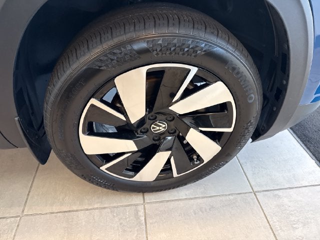 2026 Volkswagen Atlas Cross Sport 2.0T SEL