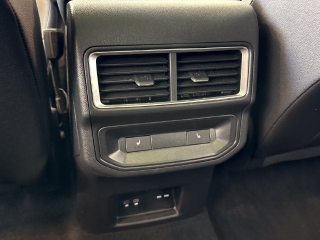 2026 Volkswagen Atlas Cross Sport 2.0T SEL