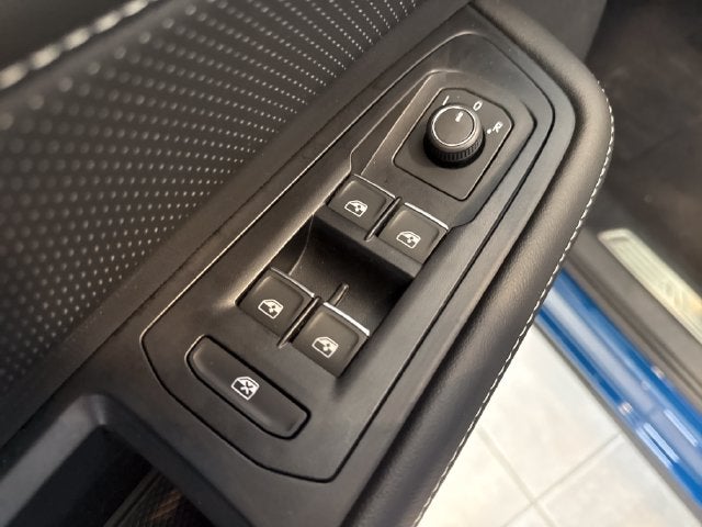 2026 Volkswagen Atlas Cross Sport 2.0T SEL