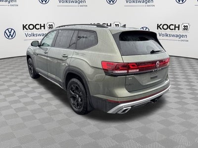 2025 Volkswagen Atlas 2.0T Peak Edition
