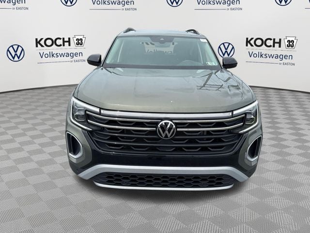 2024 Volkswagen Atlas 2.0T Peak Edition SE w/Technology