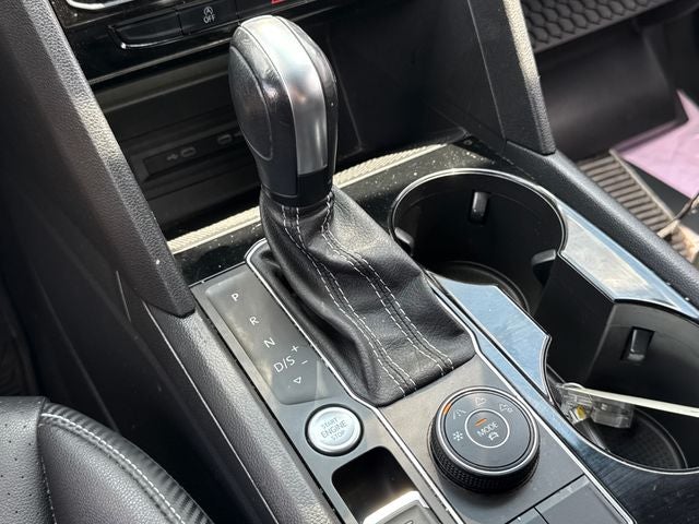 2023 Volkswagen Atlas Cross Sport 2.0T SE w/Technology