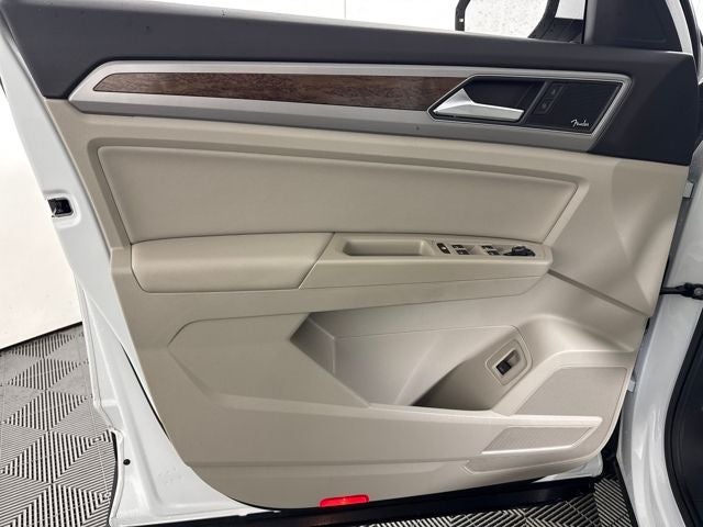 2019 Volkswagen Atlas 3.6L V6 SEL Premium