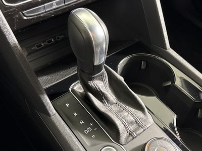 2020 Volkswagen Atlas Cross Sport 3.6L V6 SEL R-Line