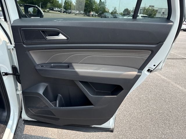 2021 Volkswagen Atlas Cross Sport 2.0T SE w/Technology