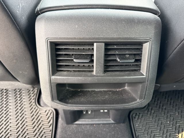 2021 Volkswagen Atlas Cross Sport 2.0T SE w/Technology
