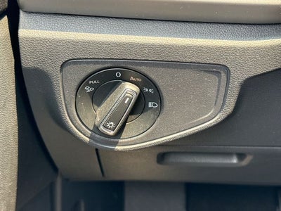 2021 Volkswagen Atlas Cross Sport 2.0T SE w/Technology