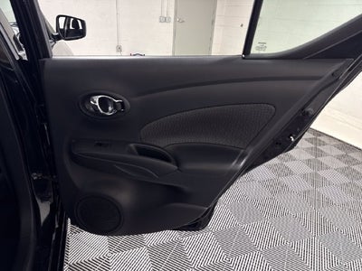 2019 Nissan Versa SV