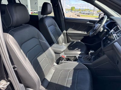 2022 Volkswagen Tiguan SEL R-Line