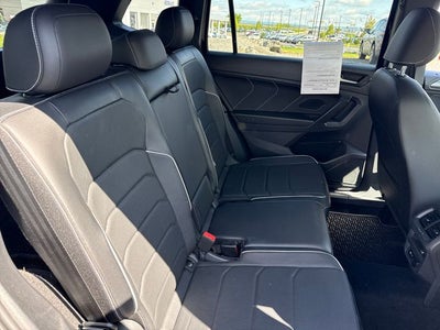 2022 Volkswagen Tiguan SEL R-Line