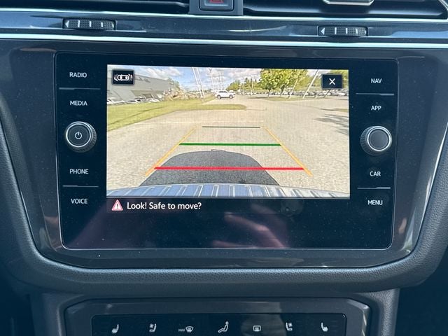 2022 Volkswagen Tiguan SEL R-Line
