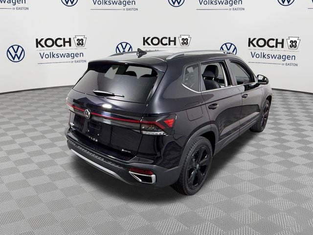 2025 Volkswagen Taos SEL