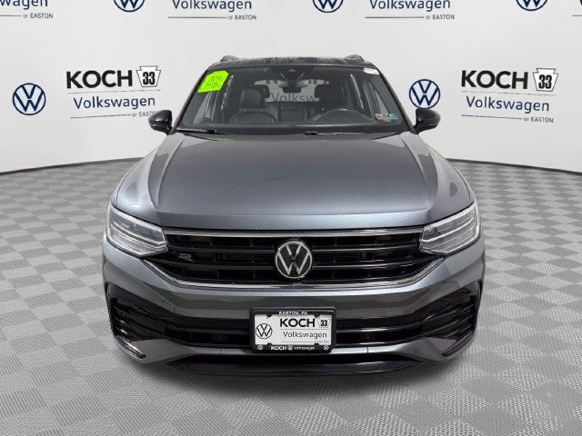 2024 Volkswagen Tiguan SE R-Line Black