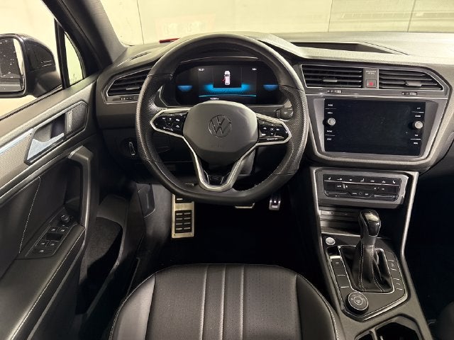 2023 Volkswagen Tiguan SE R-Line Black
