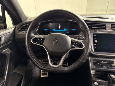 2023 Volkswagen Tiguan SE R-Line Black
