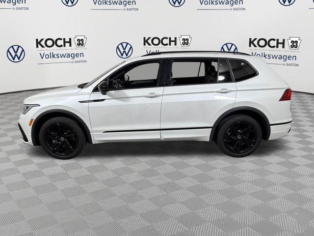 2024 Volkswagen Tiguan SE R-Line Black