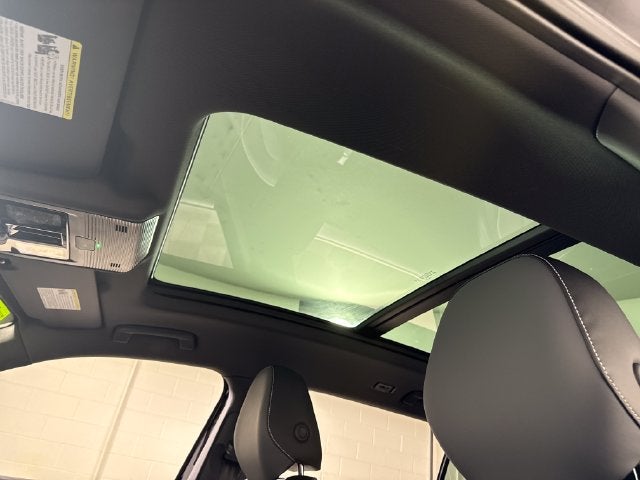 2025 Volkswagen Tiguan SEL R-Line