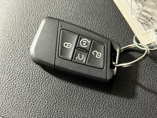 2022 Volkswagen Taos Base