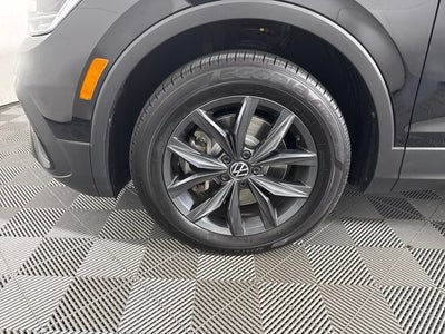 2023 Volkswagen Tiguan SE