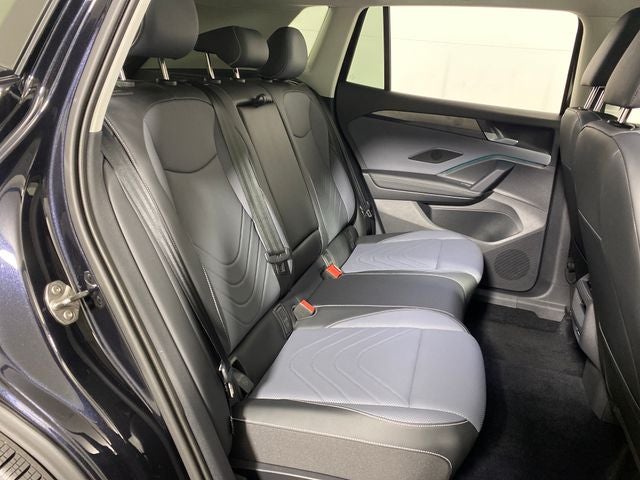 2025 Volkswagen Tiguan SE