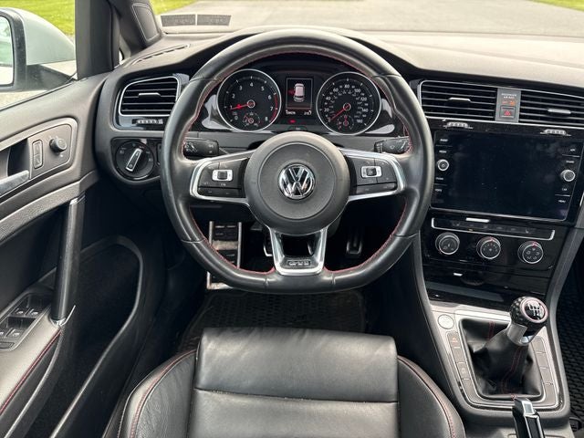 2018 Volkswagen Golf GTI SE