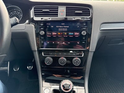 2018 Volkswagen Golf GTI SE