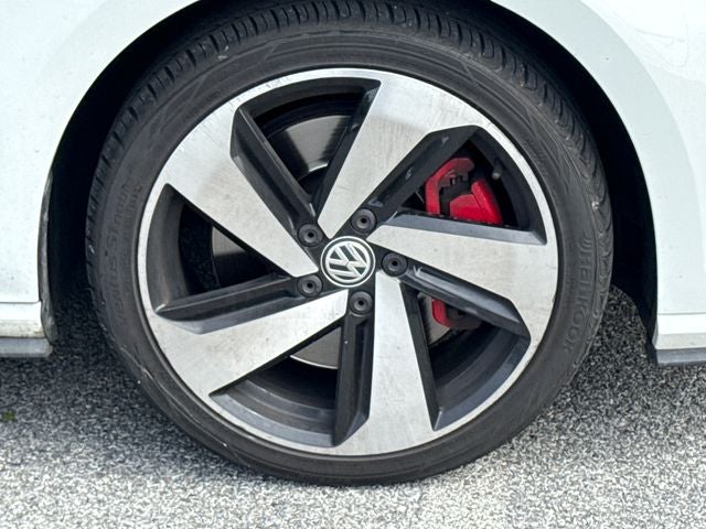 2018 Volkswagen Golf GTI SE
