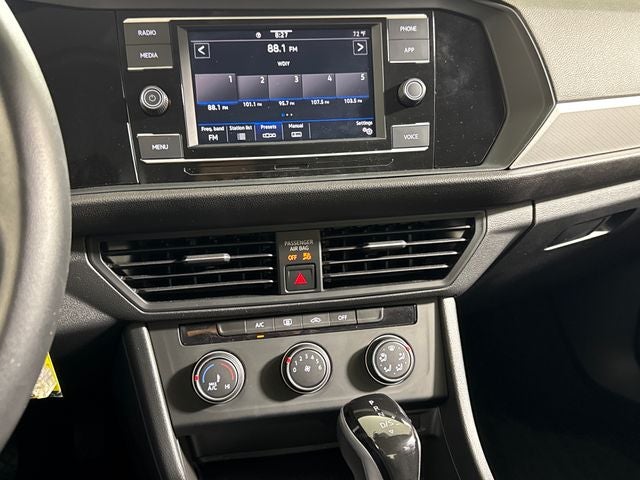 2023 Volkswagen Jetta S