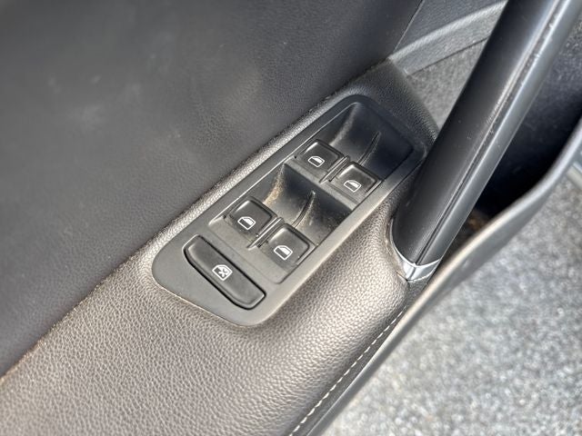 2015 Volkswagen Golf SportWagen TSI SE