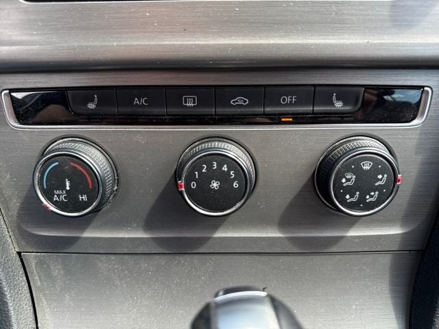 2015 Volkswagen Golf SportWagen TSI SE