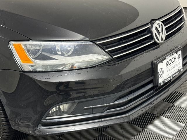 2015 Volkswagen Jetta 1.8T SE w/Connectivity/Navigation