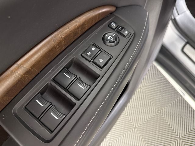 2017 Acura MDX w/Advance Pkg