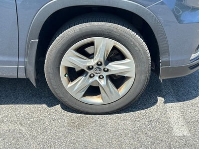 2016 Toyota Highlander Limited