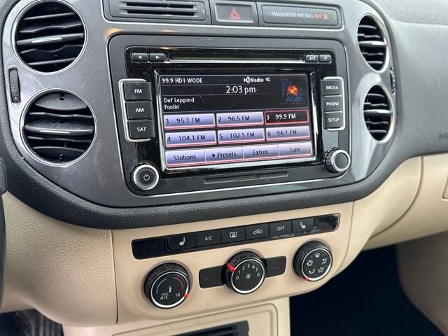 2014 Volkswagen Tiguan SE