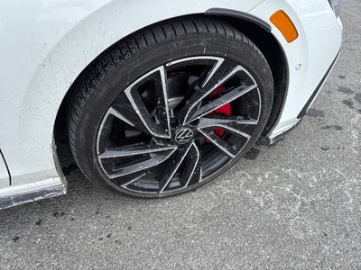 2023 Volkswagen Golf GTI Autobahn