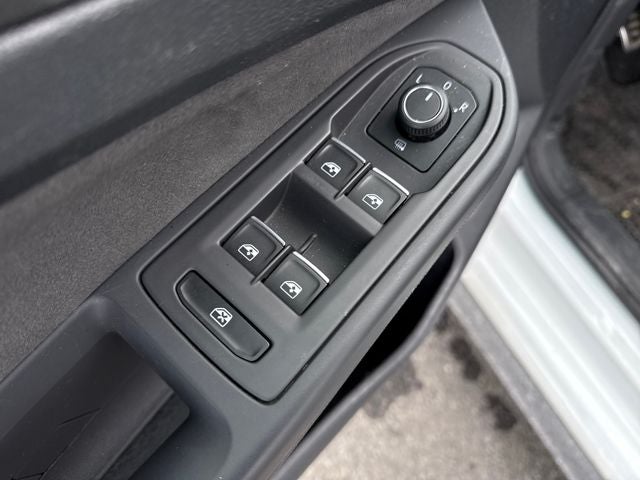 2023 Volkswagen Golf GTI Autobahn