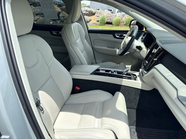 2025 Volvo XC60 Ultra