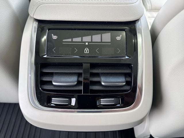 2025 Volvo XC60 Ultra