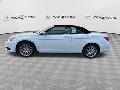 2013 Chrysler 200 Limited