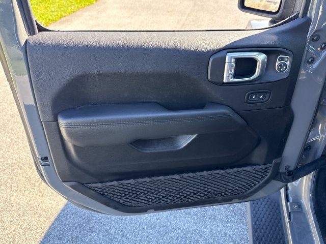 2021 Jeep Wrangler Unlimited Sahara Altitude