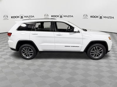 2020 Jeep Grand Cherokee Laredo E