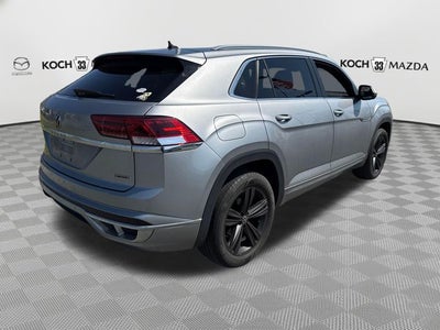 2022 Volkswagen Atlas Cross Sport 2.0T SEL R-Line