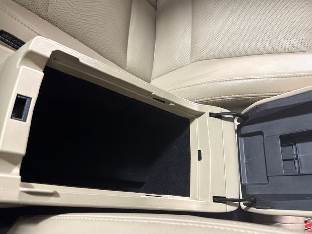 2017 Subaru Legacy 3.6R Limited