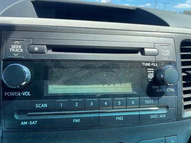 2012 Toyota Sienna Base 7 Passenger