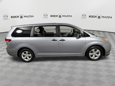 2012 Toyota Sienna Base 7 Passenger