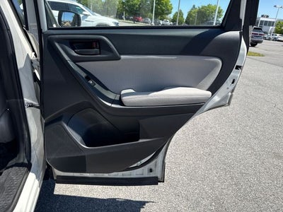 2015 Subaru Forester 2.5i