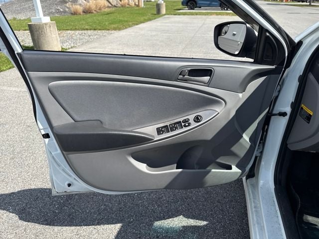 2015 Hyundai Accent GLS