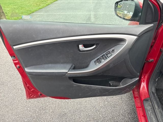 2017 Hyundai Elantra GT Base