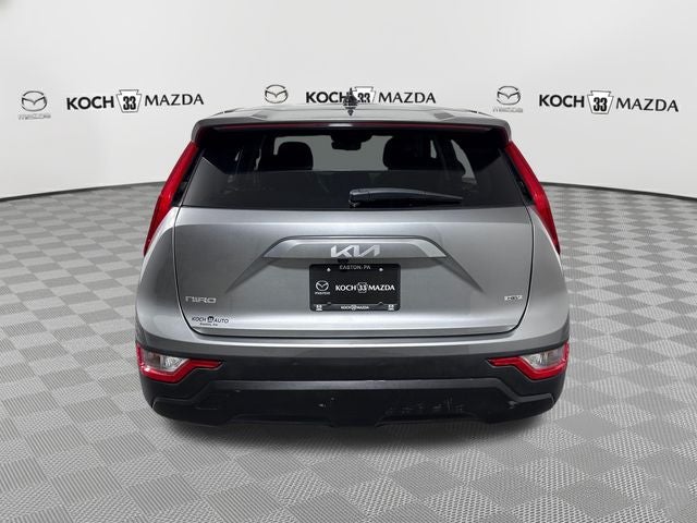 2023 Kia Niro LX