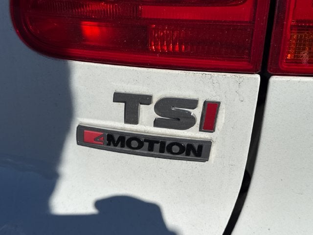 2018 Volkswagen Tiguan Limited 2.0T 4Motion